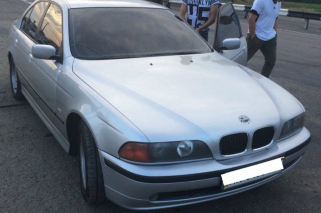 Правоохранители задержали криворожанина на угнанном в Донецкой области автомобиле
