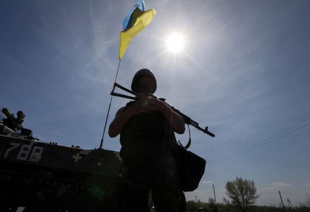 В Днепропетровской ОГА напоминают о круглосуточной «горячей линии» для бойцов АТО
