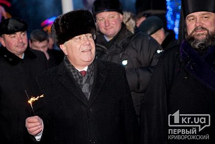 Мэр дарит московским попам 2400 м2 земли в центре Кривого Рога