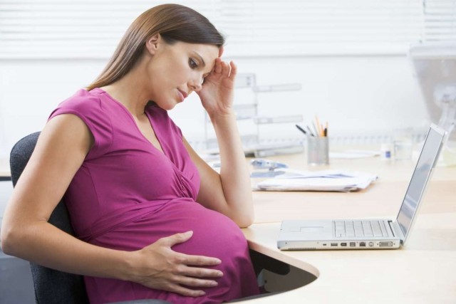 Особенности правового регулирования труда беременных женщин (СОВЕТЫ ЮРИСТОВ)