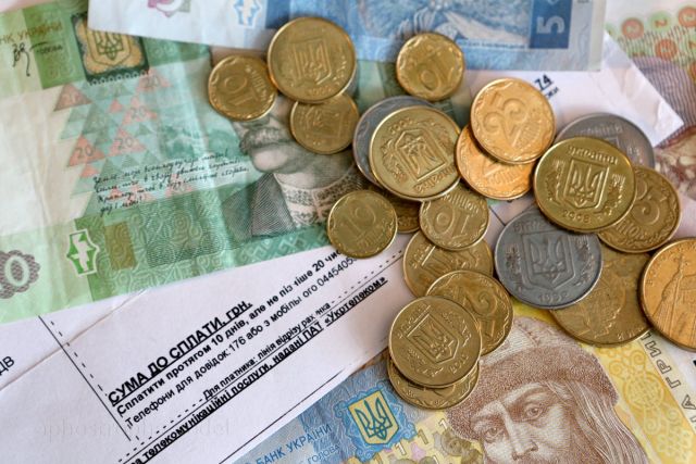 Тарифы на ЖКУ в Украине могут удвоится за три года: что и как подорожает