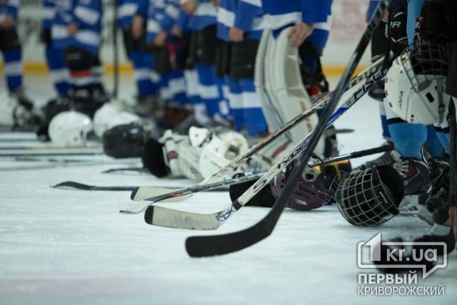 Криворожские хоккеисты сыграли с харьковским «Витязем»(РЕЗУЛЬТАТЫ МАТЧА)