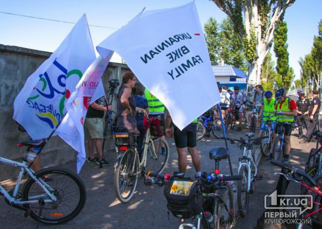 «Критическая масса» в Кривом Роге: Пешеходы vs велосипедисты