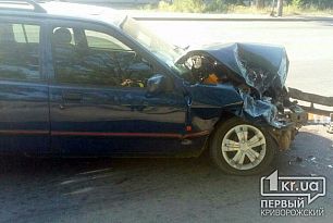 «Несоблюдение дистанции»: «Ford» врезался в маршрутку