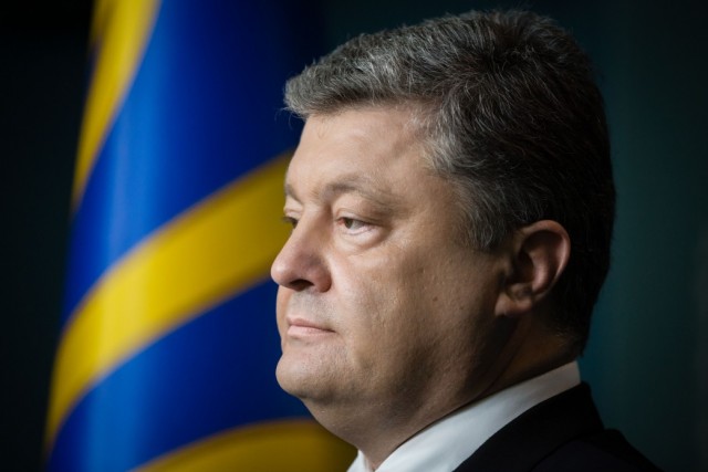 Повторное рассмотрение: Президент Украины наложил вето на приватизацию в общежитиях