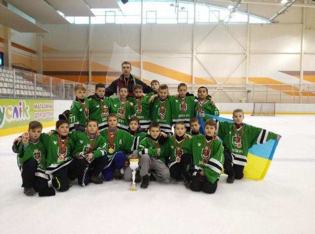 Криворожские хоккеисты привезли кубок из Республики Беларусь