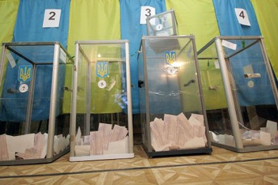 На внеочередных выборах на Днепропетровщине триумфовали регионалы