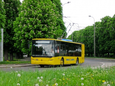 Средняя скорость криворожских троллейбусов – 18 километров в час