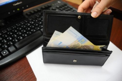 С нового года украинцы смогут оформлять декларации о доходах через интернет