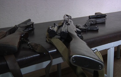 Милиция Днепропетровска «прикрыла» бордель и изъяла огнестрельное оружие