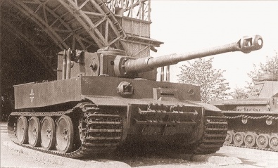 Чиновники Днепропетровщины требовали взятку в 55 тысяч долларов за немецкий танк