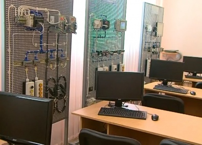 В КНУ открыли современную лабораторию «OMRON»