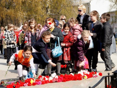 Сегодня Кривой Рог почтит память погибших солдат в ВОВ