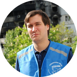 Керівник гуманітарної місії «Проліска» Євген Каплін Керівник гуманітарної місії «Проліска» Євген Каплін