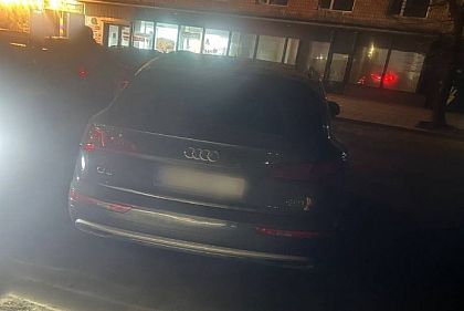 Патрульні Кривого Рогу розшукали водійку, яка не пропустила пішоходів на переході