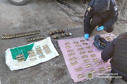 Хотів продати арсенал за 12 тисяч: затримали мешканця Криворіжжя