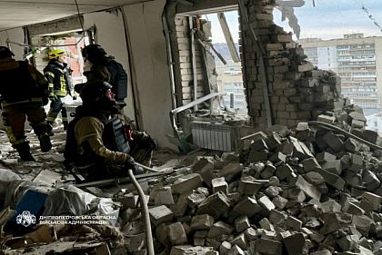 У Дніпрі внаслідок атаки безпілотником тяжко поранено двох людей