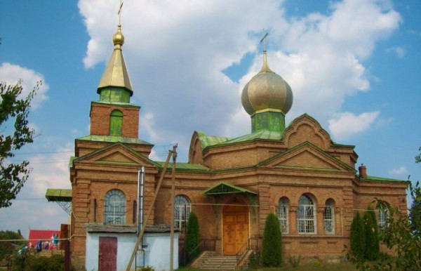 храм, село Іскровка