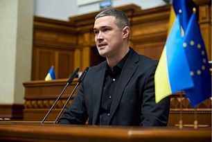 Українці просять залишити Федорова міністром оборони — петиція до Верховної Ради