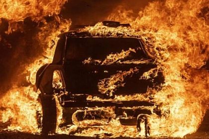 Посварився з матір`ю, застряг у багнюці й підпалив авто: який вирок виніс суд на Криворіжжі