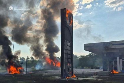 Є загибла та поранені: ворог атакував АЗС та інфраструктуру Криворіжжя