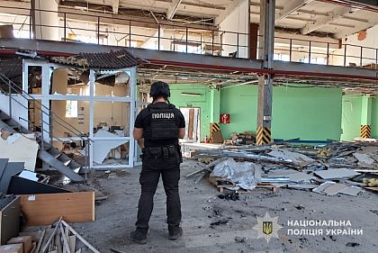 Внаслідок ворожих атак поранений житель Криворіжжя, пошкоджені вантажівка й трактор