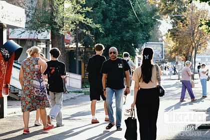 Президент підписав новий закон про переселенців: що буде з довідками, житлом і виплатами