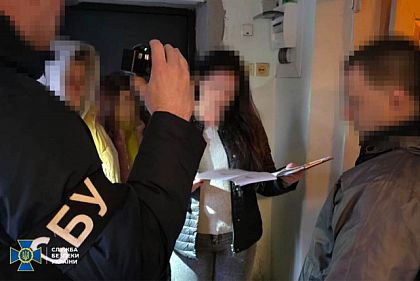 Ядерна зброя на Київ, держпереворот: криворіжець та дніпрянка отримали підозру через незаконні заклики