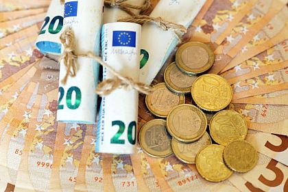 Доллар, евро, злотый подешевели: курс валют в Кривом Роге 2 февраля