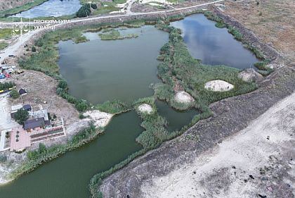 В Днепре будут судить директора предприятия за незаконную добычу и продажу песка