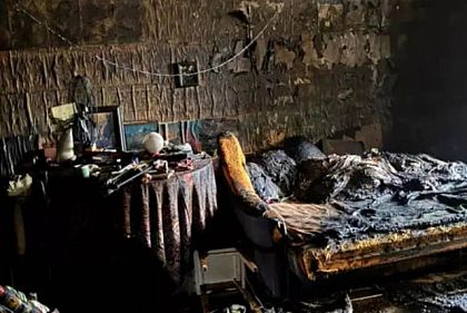 В Кривом Роге спасатели успели вывести мужчину из горящей квартиры