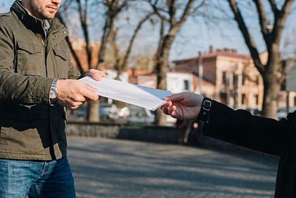 отримання фальшивих документів