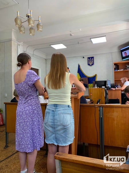 спеціалістки з міськради спеціалістки з міськради