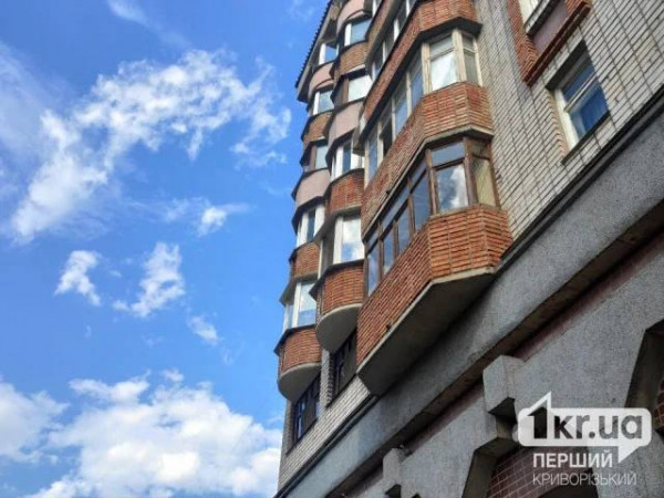 власникам квартир треба сплатити податок на нерухомість за зайві метри податок на нерухомість