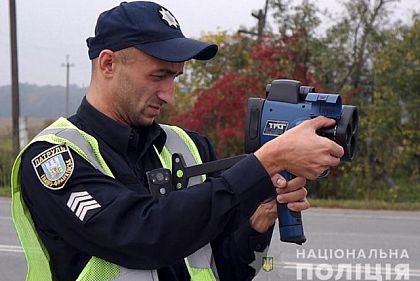 З якою швидкістю їздять водії-порушники у Кривому Розі: дані TruCam