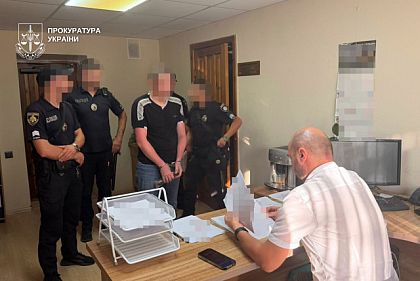 Ґвалтував та залякував 10-річну доньку: у Кривому Розі судитимуть 41-річного чоловіка