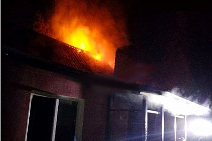 Діти самі вибралися з вогню: у Кривому Розі сталася пожежа в будинку
