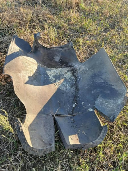 Уламок боєприпасу після російської атаки на Криворіжжя