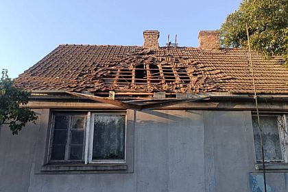 пошкоджений приватний будинок