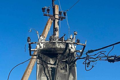 Поврежденная линия электропередачи в Зеленодольской громаде в результате российской атаки 19 сентября