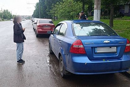 Врізалась в авто та поїхала: у Кривому Розі розшукали ймовірну винуватицю ДТП