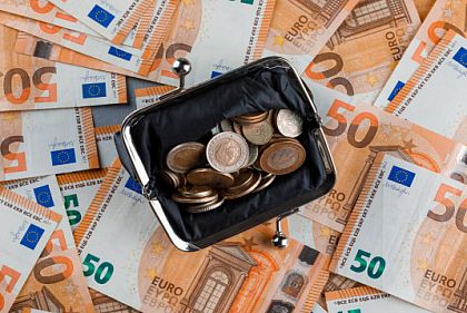 Долар та євро дешевшають: курс валют у Кривому Розі 15 січня