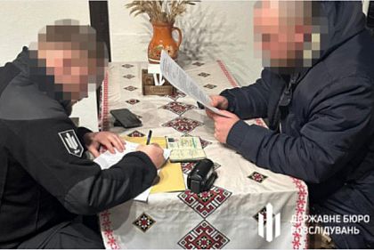 Продавали каннабис и метамфетамин: на Днепропетровщине задержали наркогруппу