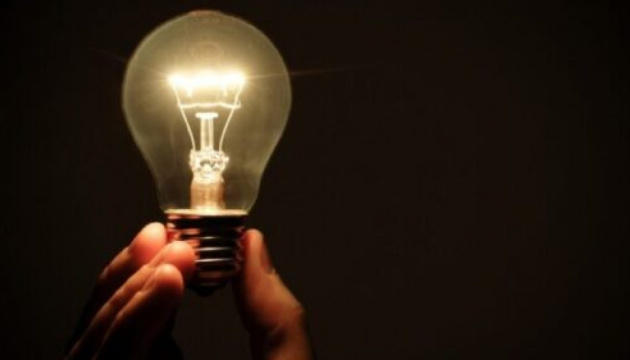 Світломаскування зберігає життя: чому важливо вимикати світло на ніч вдома