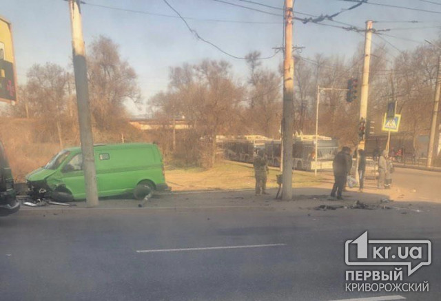 У Кривому Розі трапилося ДТП, є постраждалі