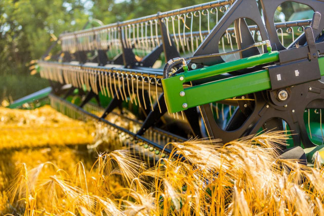 Фермеры Днепропетровщины планируют получить более 3 миллионов тонн зерна