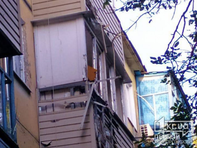 Криворіжцям, квартири яких пошкодило під час обстрілу, допоможуть грошима