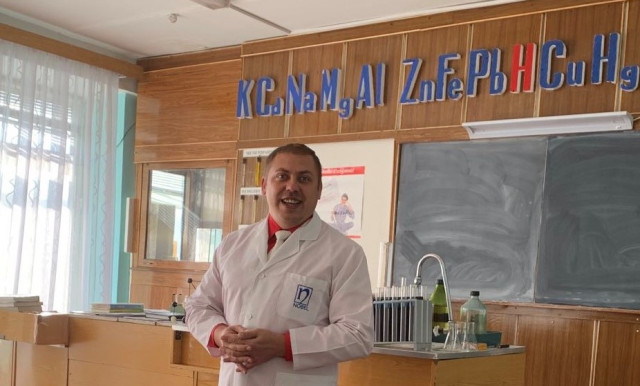 Учитель из Кривого Рога стал победителем конкурса «РодовідУчитель – 2022»