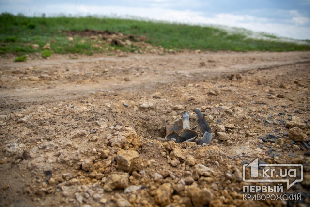 За сутки пиротехники уничтожили 5 боеприпасов в Криворожском районе