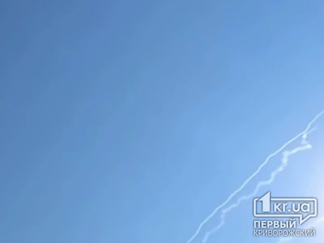 Повітряні сили ЗСУ збивають російські ракети